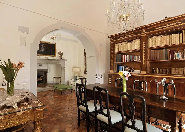 - Palazzo Santa Croce Villa Positano