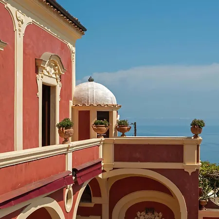 - Palazzo Santa Croce ヴィラ ポジターノ