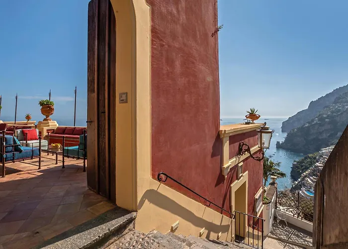 - Palazzo Santa Croce * Positano
