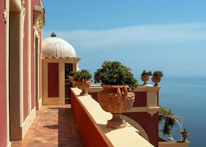 - Palazzo Santa Croce Villa *