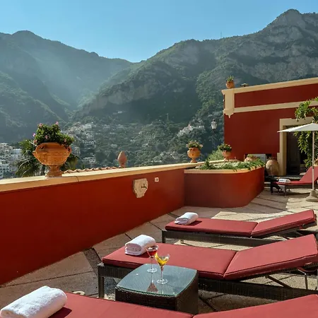 - Palazzo Santa Croce Positano