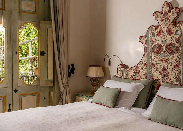 Вілла - Palazzo Santa Croce *