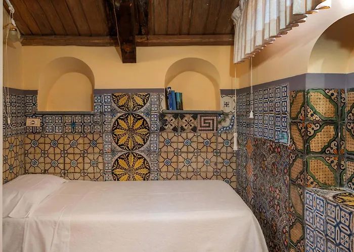 - Palazzo Santa Croce *